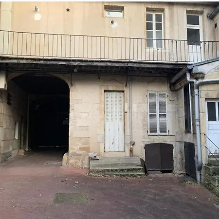 Studio Paisible Proche Du Centre-ville דירה